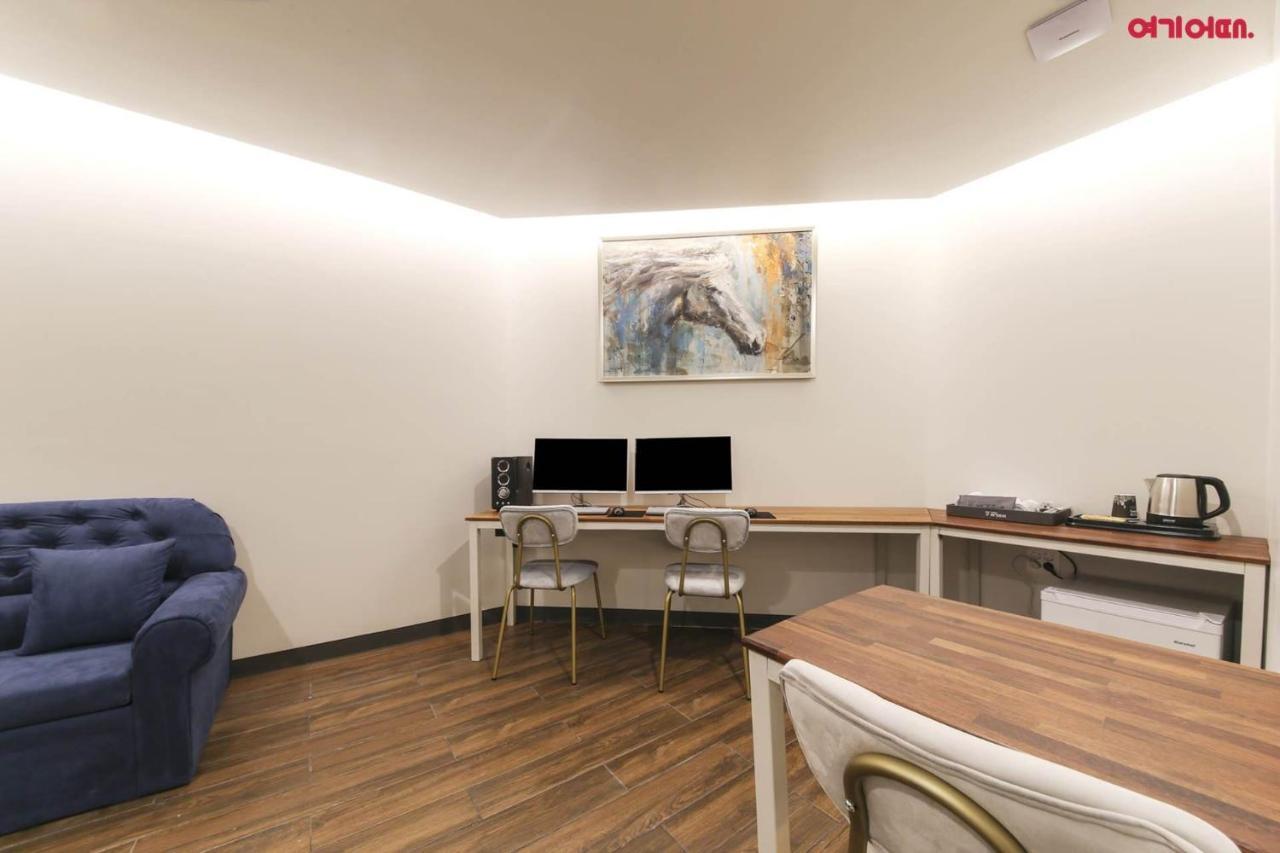 Hotel Yeogijoa Gwangju Metropolitan City Екстериор снимка